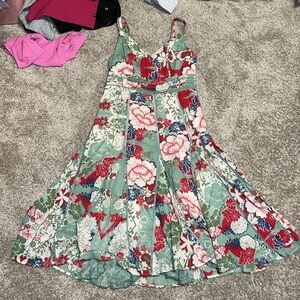 PER UNA FLORAL WITH KNITTING SIZE 10